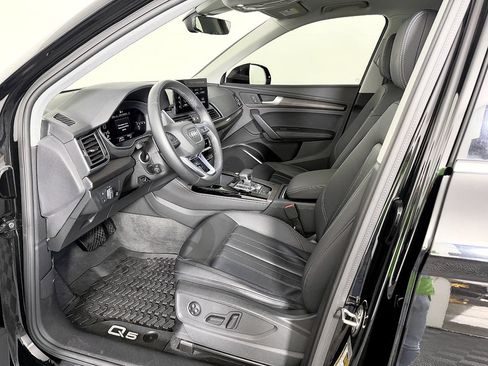 Used 2022 Audi Q5 2.0T Premium Plus AWD/4WD image 33