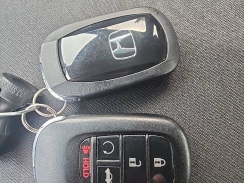 Used 2024 Honda Civic Sport image 27