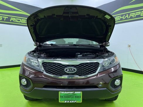 Used 2012 Kia Sorento LX w/ Convenience Pkg AWD/4WD image 4