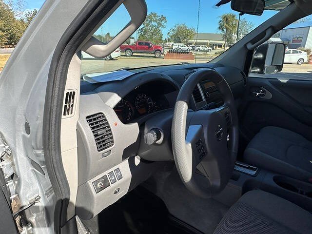 Used 2014 Nissan Frontier S AWD/4WD image 13