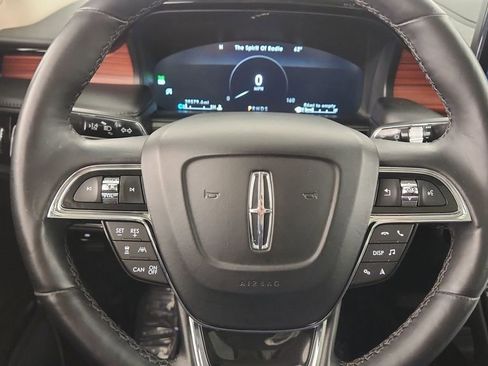 Used 2023 Lincoln Nautilus Reserve w/ Equipment Group 201A image 12