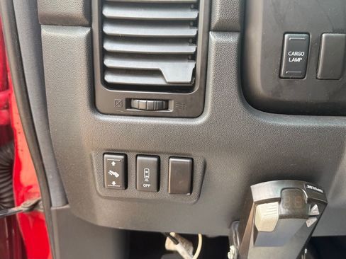Used 2012 Nissan Titan PRO-4X w/ Pro-4x Luxury Pkg AWD/4WD image 9