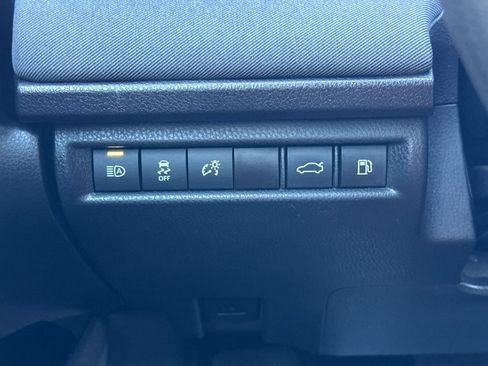 Used 2025 Toyota Camry LE FWD image 29