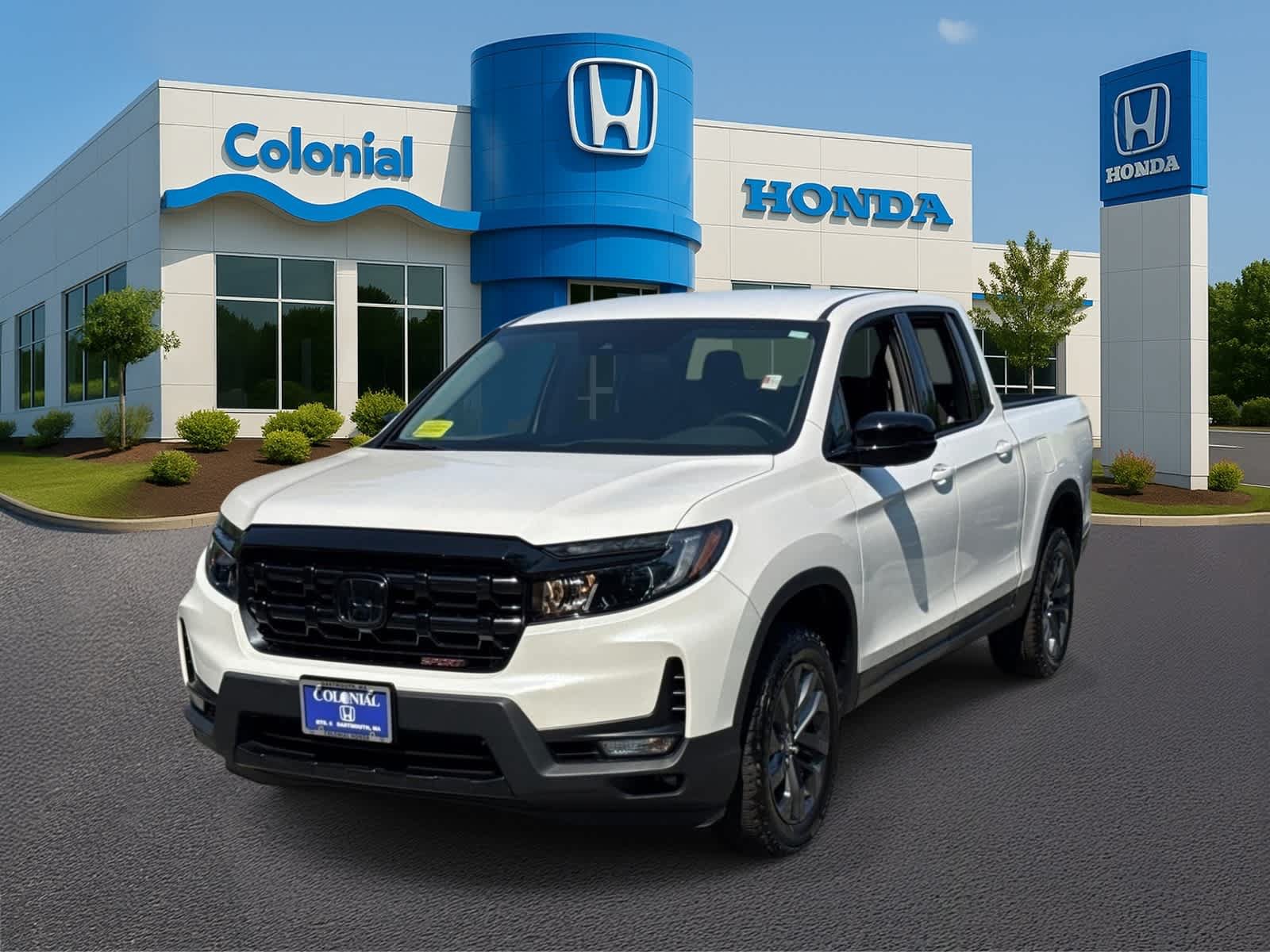 Used 2025 Honda Ridgeline Sport image 1