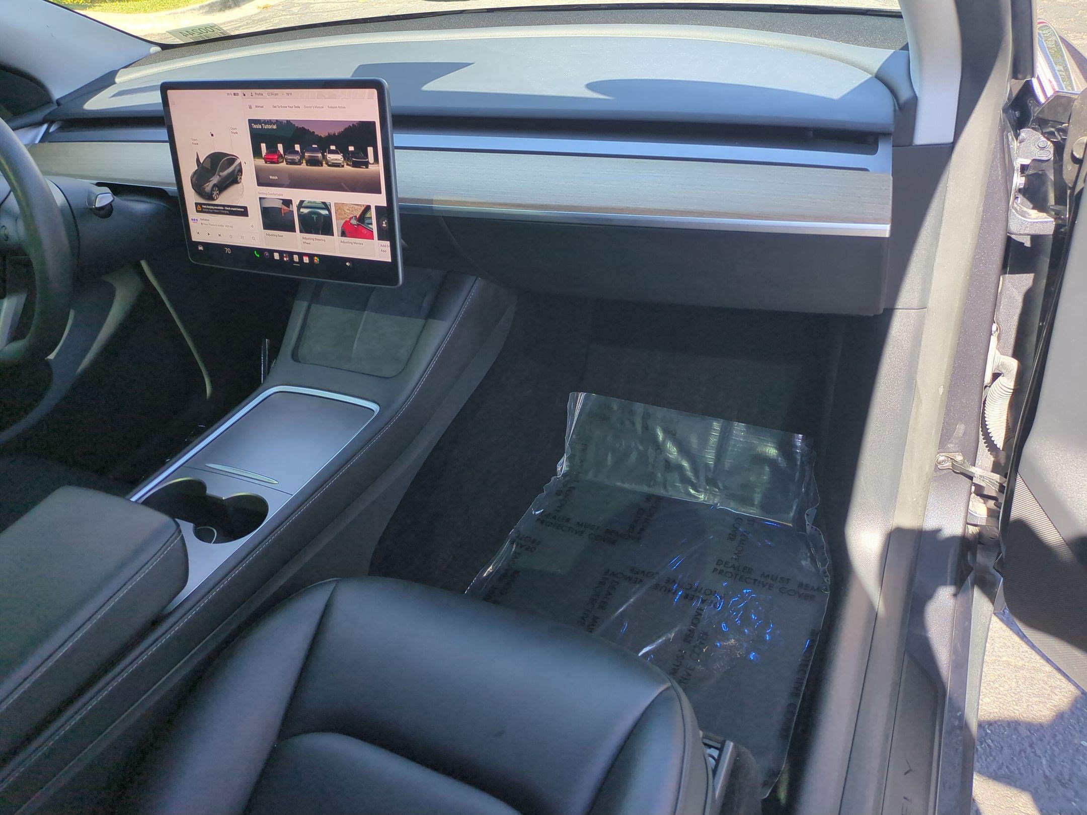 Used 2023 Tesla Model Y Long Range AWD/4WD image 30