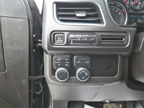 Used 2021 Chevrolet Tahoe RST w/ Luxury Package image 19