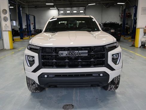 New 2026 GMC Canyon Elevation w/ Convenience Package image 2