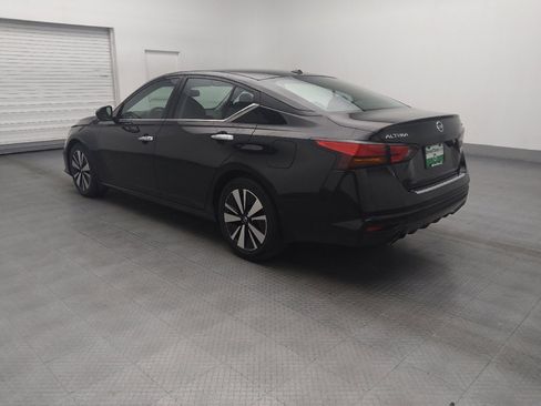Used 2019 Nissan Altima 2.5 SV image 3