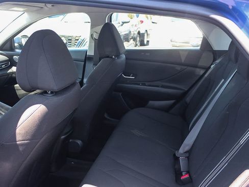 Used 2023 Hyundai Elantra SEL FWD image 23