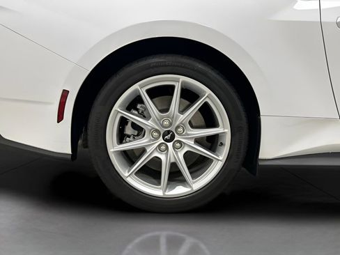 Used 2024 Ford Mustang GT Premium image 10