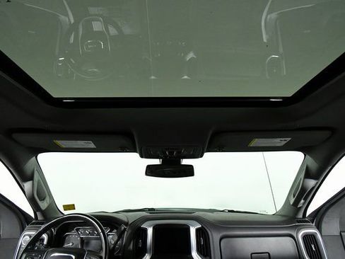 Used 2020 GMC Sierra 1500 SLT w/ SLT Premium Plus Package image 25