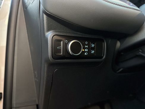 New 2026 Ford Explorer Active image 52