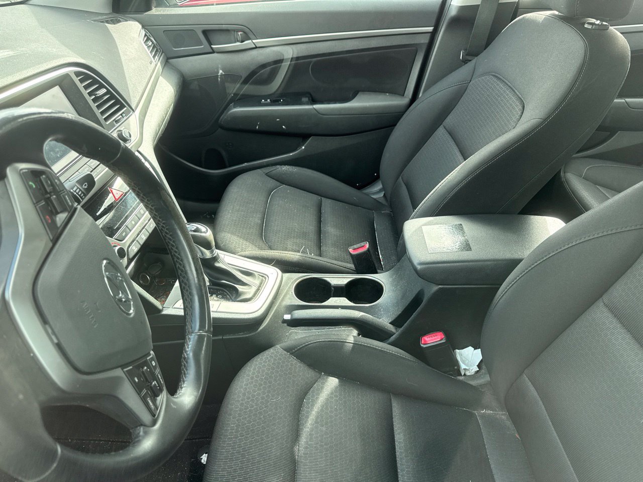 Used 2018 Hyundai Elantra Value Edition w/ Cargo Package FWD image 8