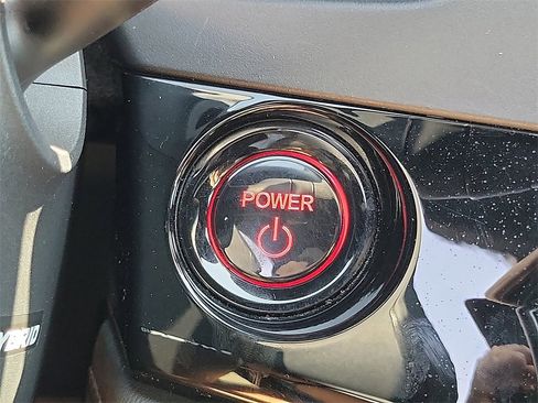 Used 2023 Honda Accord Sport image 7