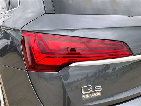 Used 2023 Audi Q5 e Premium Plus w/ Premium Plus Package AWD/4WD image 29