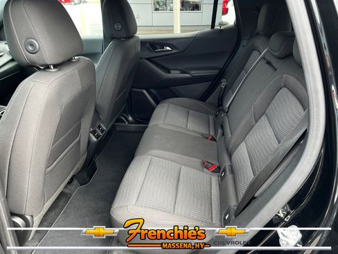 Used 2025 Chevrolet Equinox LT AWD/4WD image 7