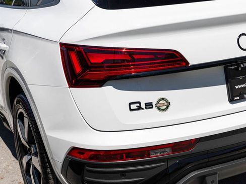 Used 2023 Audi Q5 2.0T Premium Plus w/ Premium Plus Package AWD/4WD image 36