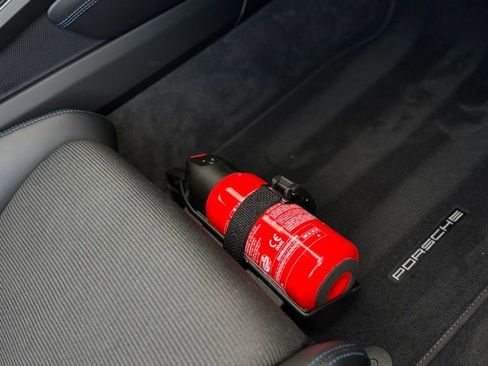 Used 2023 Porsche 911 GT3 image 33