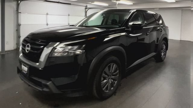 Used 2024 Nissan Pathfinder S FWD image 4