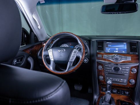 Used 2017 INFINITI QX80 4WD image 14