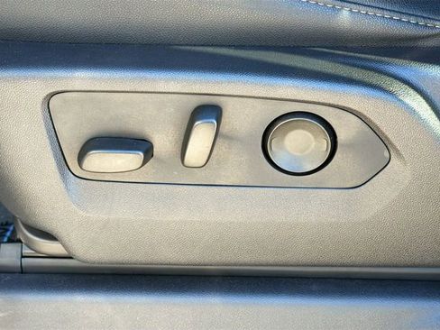 Used 2024 Chevrolet Silverado 2500 LTZ image 23