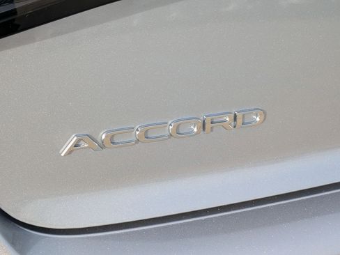 Certified 2025 Honda Accord SE image 28
