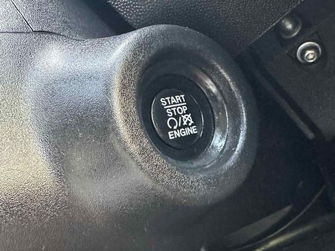 Used 2023 RAM ProMaster 2500 FWD image 35