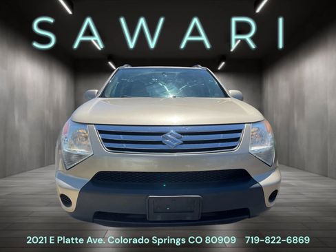Used 2007 Suzuki XL7 Sport Utility 4D image 2