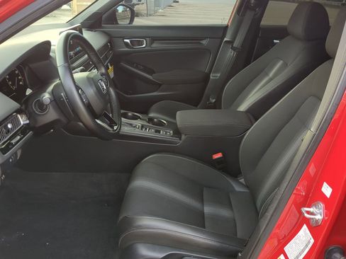 Used 2024 Honda Civic Sport image 15