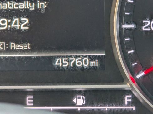 Used 2022 Kia Sorento SX image 28