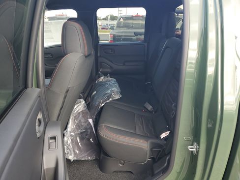 New 2026 Nissan Frontier PRO-4X w/ Pro-4x Convenience Package image 11