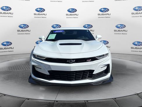 Used 2020 Chevrolet Camaro SS RWD image 8