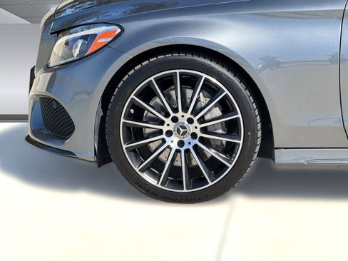 Used 2018 Mercedes-Benz C 300 Sedan image 11