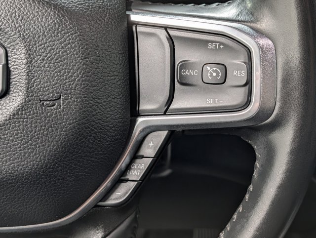 Used 2023 RAM 1500 Laramie AWD/4WD image 19