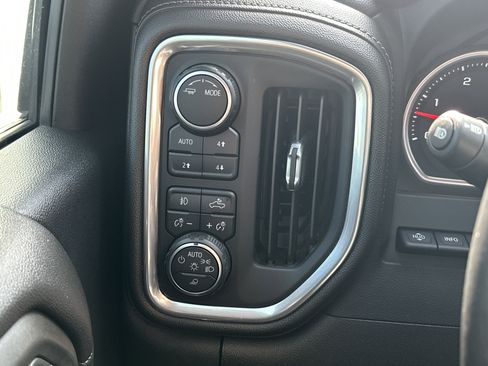 Used 2020 Chevrolet Silverado 2500 High Country w/ Z71 Off-Road Package image 28