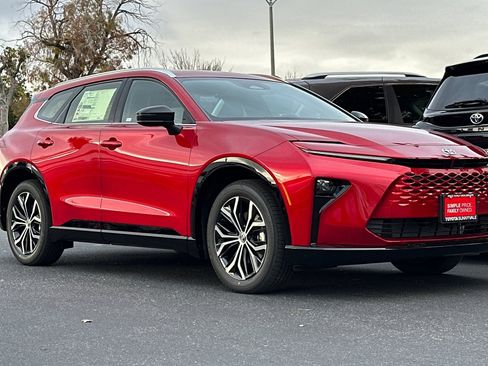 New 2025 Toyota Crown Signia image 10