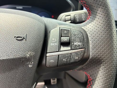 Used 2024 Ford Escape ST-Line Select w/ Tech Pack #2 AWD/4WD image 16