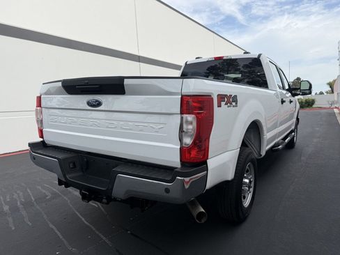 Used 2022 Ford F250 XL w/ Power Equipment Group AWD/4WD image 3