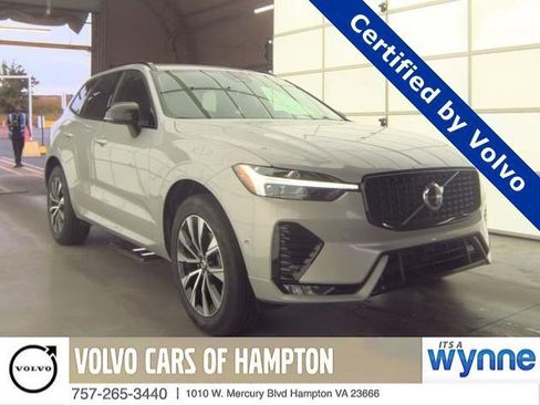 Used 2025 Volvo XC60 B5 Plus image 1