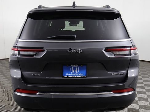 Used 2023 Jeep Grand Cherokee L Limited AWD/4WD image 15