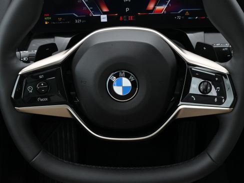 Certified 2025 BMW X3 xDrive30 w/ Premium Package AWD/4WD image 32