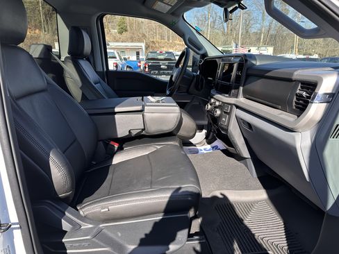 Used 2026 Ford F250 XLT image 13