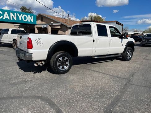 Used 2016 Ford F350 Lariat w/ Lariat Ultimate Package image 4