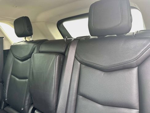 Used 2019 Cadillac XT5 Luxury image 14