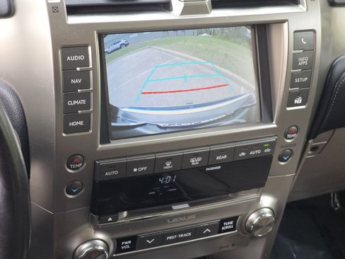 Used 2021 Lexus GX 460 Premium w/ Premium Package AWD/4WD image 14