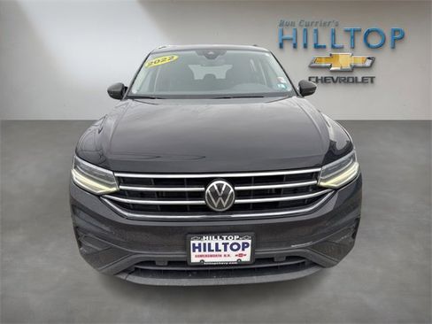 Used 2022 Volkswagen Tiguan SE image 15