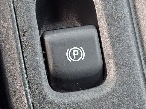 Used 2023 Toyota Corolla LE image 26