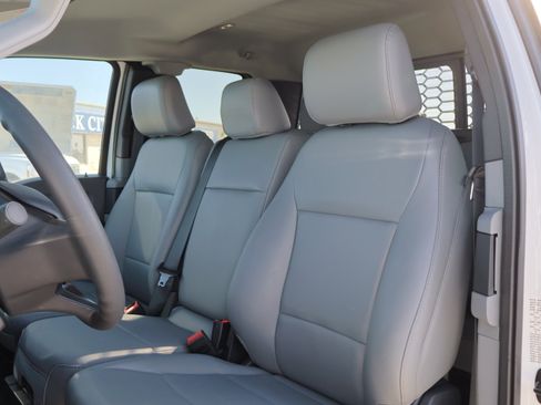 New 2025 Ford F350 XL w/ XL Chrome Package image 19