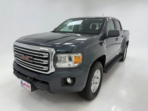 Used 2016 GMC Canyon SLE w/ SLE Convenience Package image 4