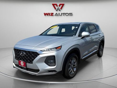 Used 2020 Hyundai Santa Fe SE FWD image 1